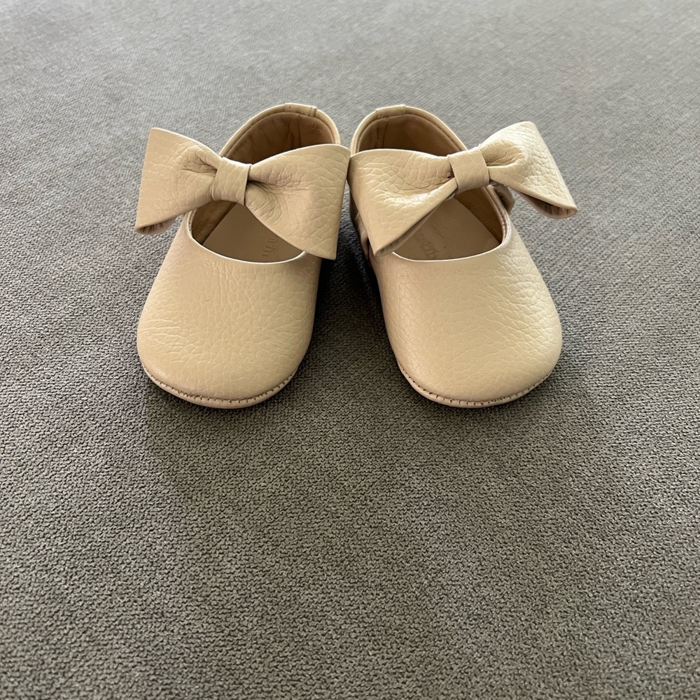 Elephantito Tan Baby Walker Shoes with Bow